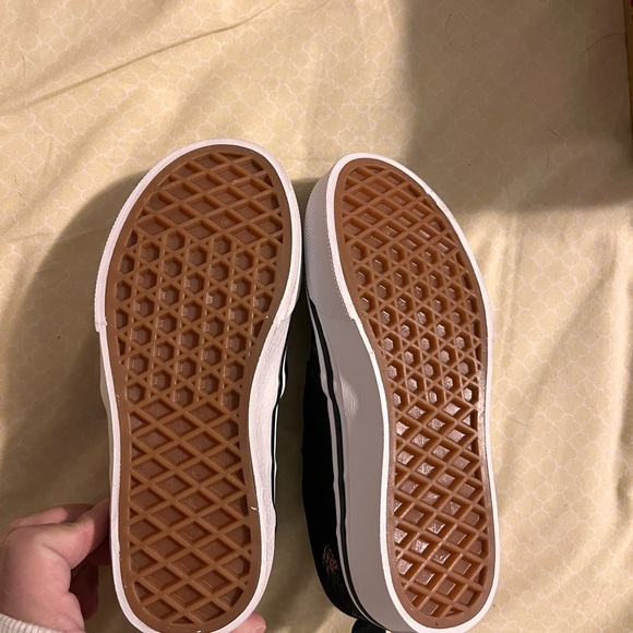 Girls Vans sneakers - Picture 3 of 4